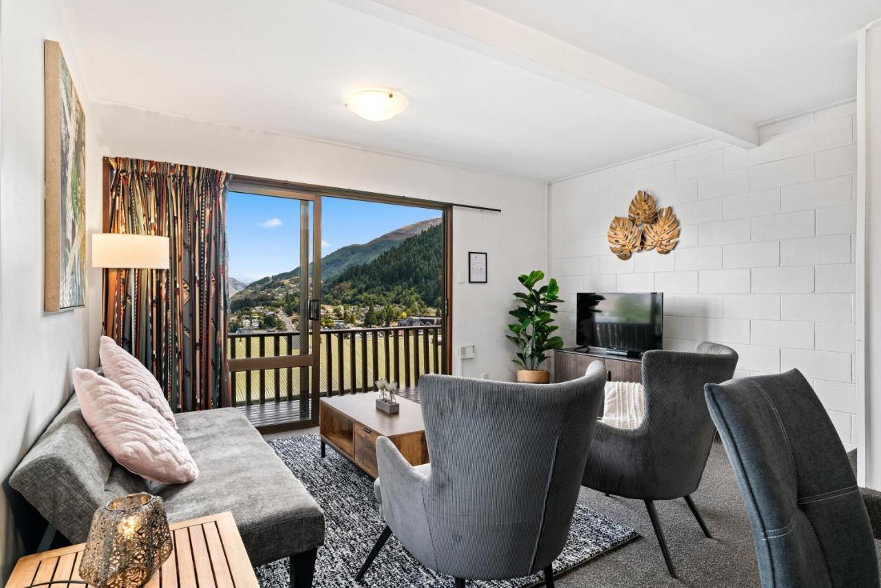 Town Centre Location With Stunning View - Unit 8 Apartment ควีนส์ทาวน์ ภายนอก รูปภาพ