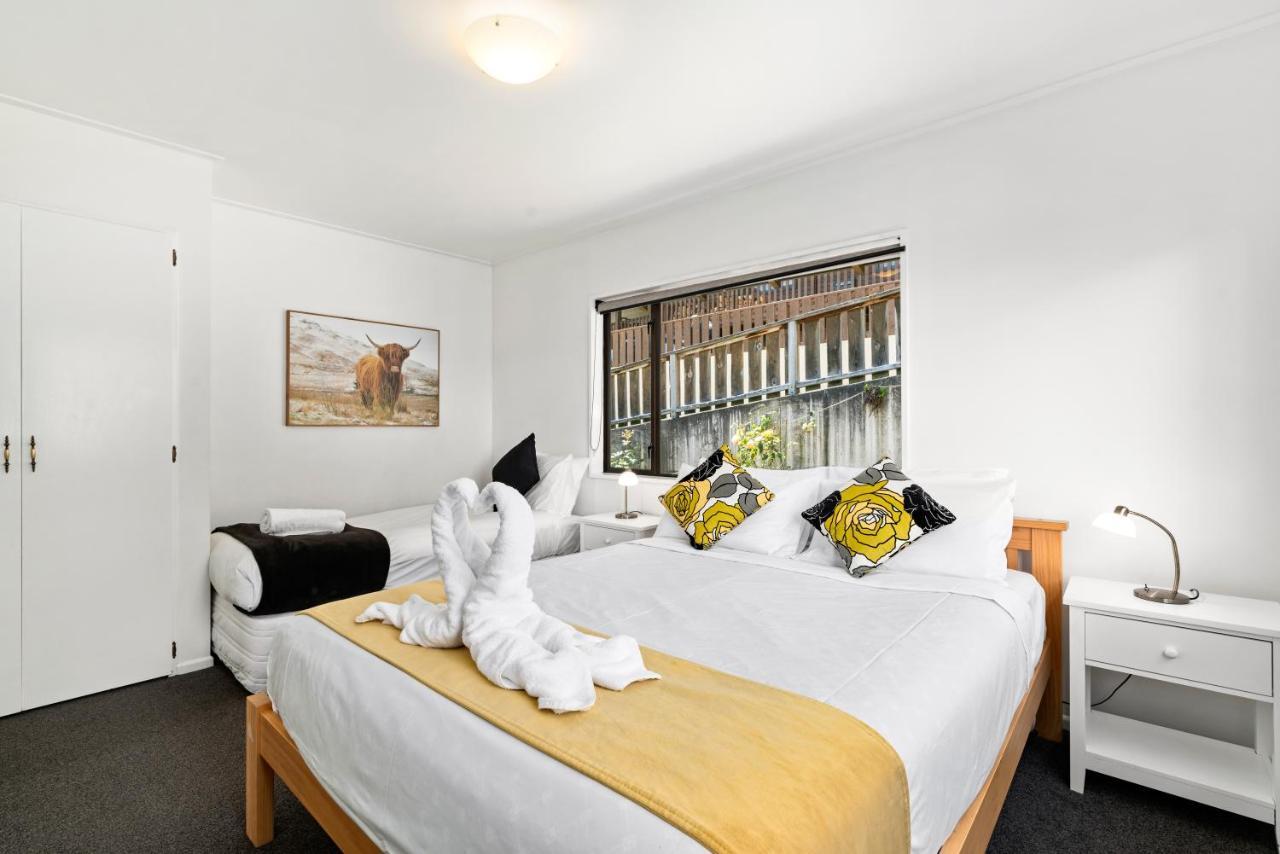 Town Centre Location With Stunning View - Unit 8 Apartment ควีนส์ทาวน์ ภายนอก รูปภาพ